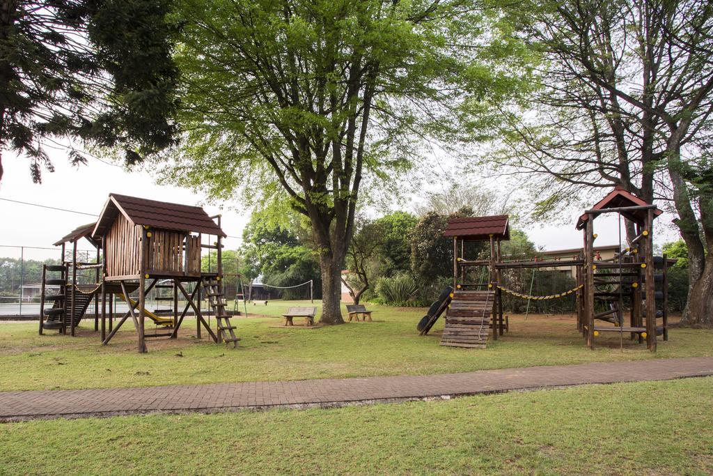 Merry Pebbles Resort Sabie Exterior photo