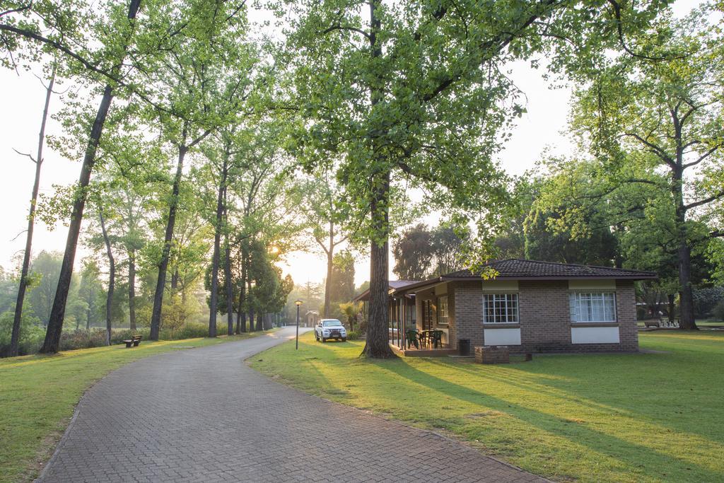Merry Pebbles Resort Sabie Exterior photo