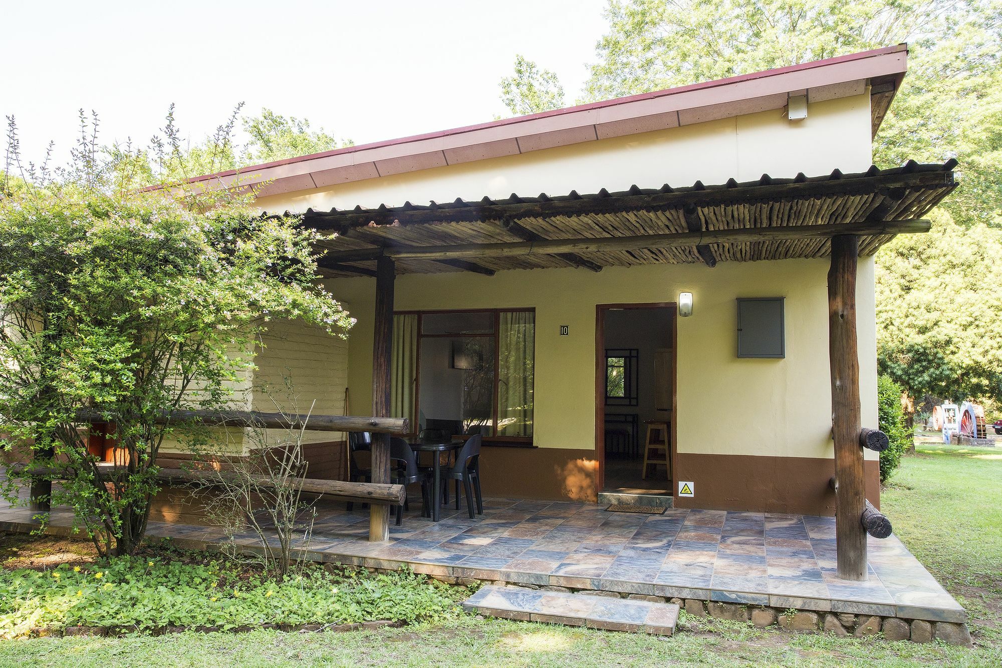 Merry Pebbles Resort Sabie Exterior photo